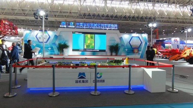 包装广告设计：从“印个盒子”到“品牌触点”的进化
